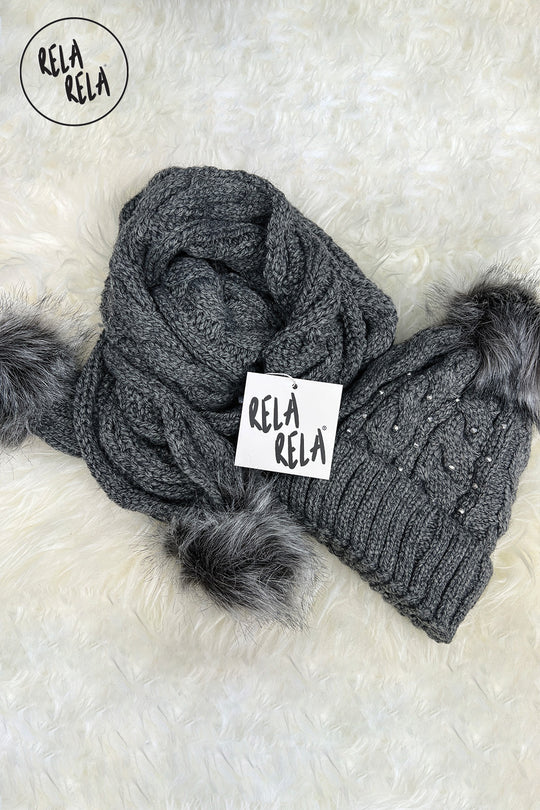 Faux Fur Pom Pom Embelished Cable Hat and Scarf Set in Charcoal