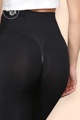 Scrunch Bum High Waisted Leggings in Black detail