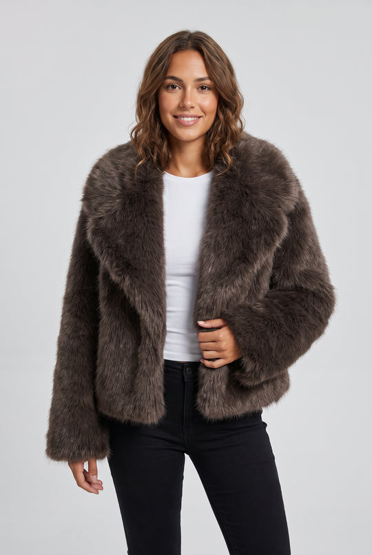 Short Faux Fur Jacket with Oversized Collar in Chocolate