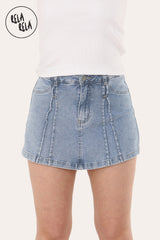 Stretchy Mid Rise Pleated Detail Denim Skorts in Blue