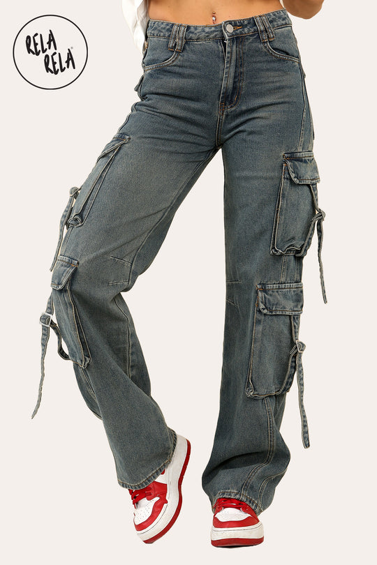 Tall Vintage Wash Cargo Pocket Wide Leg Jeans in Vintage Blue