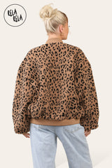 Cropped Quilted Oversize Bomber Jacket Winter Jacket in Leopard Print back