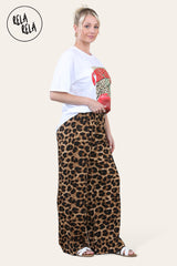 Brown leopard print plissé trousers side view – Highlighting wide leg design and flowy fit.