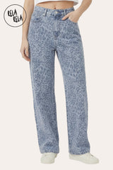 Front view of Model wearing in Blue Leopard Print Viral Stretchy Wide Leg Jeans