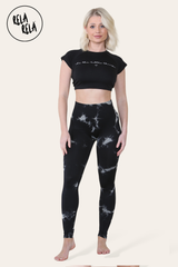 Marble Tie Dye High Waisted Scrunch Bum Leggings in Black front 2