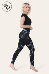 Marble Tie Dye High Waisted Scrunch Bum Leggings in Black side